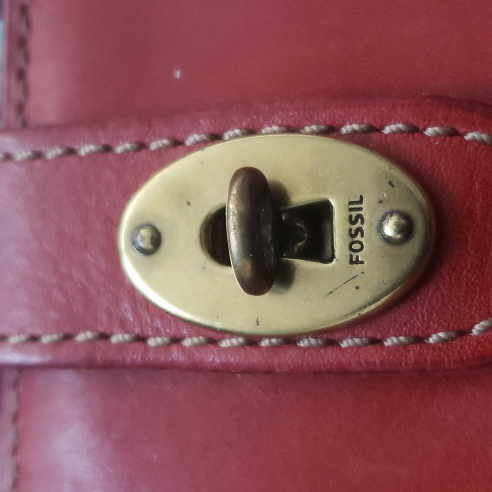 Fossil Wallet - Picture 2 of 5